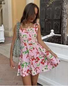 ZARA Cherry Printed Short Dress Size XL Tie Straps Holiday Bloggers Fave - Picture 1 of 3