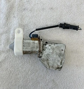 82-88 BMW E28 528e 533i 535i M5 Passenger Window Motor E9 2800 3.0si - Picture 1 of 4