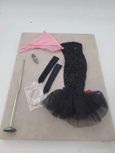 Vintage Barbie 60er Jahre Solo im Rampenlicht #982 Kleid Handschuhe rosa Schal Halskette - Bild 1 von 11