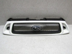2003 2006 JDM SUBARU IMPREZA WRX Ver8 GG GD FRONT RADIATOR GRILL GRILLE OEM - Picture 1 of 10