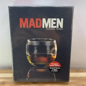 Mad Men: Season Three (DVD, 2010, 4-Disc Set) New Sealed - Picture 1 of 3