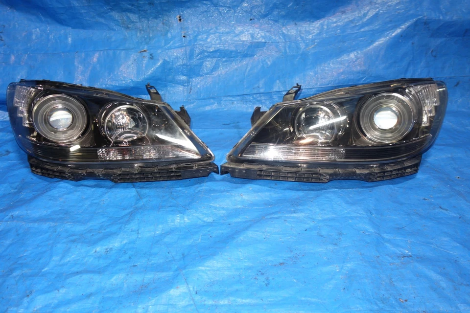 JDM Acura RL HID Headlights Head Lamps Pair 2005-2008 Honda Legend KB1 Stanley - Image 1 of 1