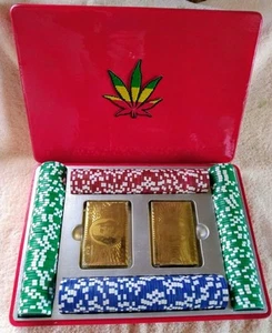 Sweet Leaf Sparkling Ace Of Hearts 8 Stripe Poker Set - Picture 1 of 8