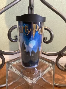 Harry Potter Tervis Large Travel Tumbler w/Lid Hogwarts Castle 24 oz Made in USA - Picture 1 of 4