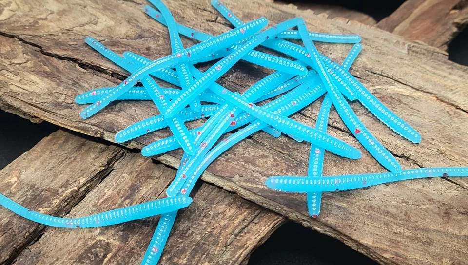 蓝色 RAZZ (20) TROUT WORM BASS CRAPPIE - High Hopes Baits* — 第 1/1 张图片