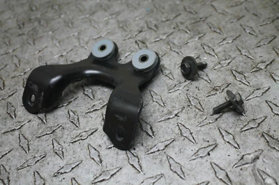 2005 Yamaha FZ6 FAZER FZ-6 FZ 6 04-09 gas tank bracket mount clamp oem bolts  - Image 1 of 2