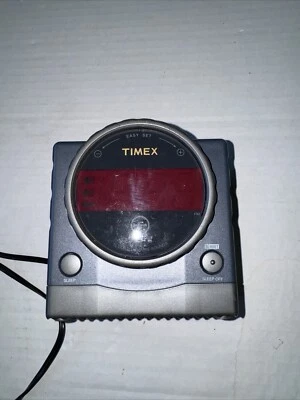 Timex Expedition Alarm Clock T155L - Image 1 of 3