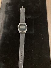 vintage Texas Instruments LCD Quartz watch Good condition works fine