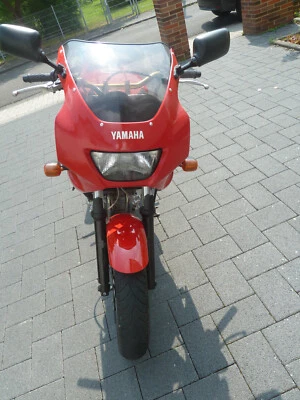 Yamaha TRX 850 - Bild 1 von 4