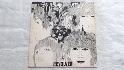 THE BEATLES    "REVOLVER"    MONO VINYL LP RECORDS     (XEX 605/606 2/3) - Image 1 of 4