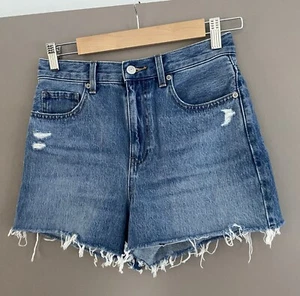 UNIQLO Women’s Denim Shorts. Size 24/6 - Picture 1 of 16