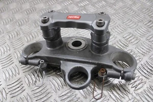 Aprilia Pegaso 650 Strada 2007 top yoke & handlebar risers 2005 - 2010 - Picture 1 of 4