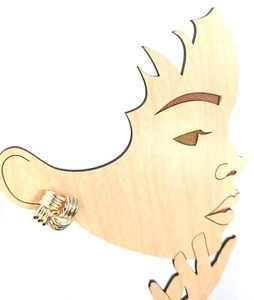 CLIP-ON EARRINGS 1 INCH TRIPLE TWIST EARRINGS GOLD OR SILVER PLATED - Picture 1 of 12