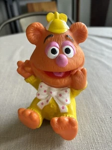 1984 Playskool Fossy Bear Squeak Giocattolo Henson Associates INC - Foto 1 di 3