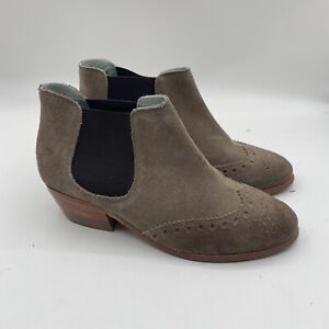 Boden Gray Suede Ankle Booties Boots Womens Size 5.5 (3)