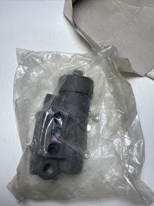 MERITOR AIR BRAKE / COMPRESSOR GOVERNOR RKN18530 - Picture 1 of 4