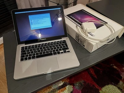 Apple Macbook 13 Zoll 2,3 GHz i5 8GB RAM 250GB SSD Office A1278 - Bild 1 von 2