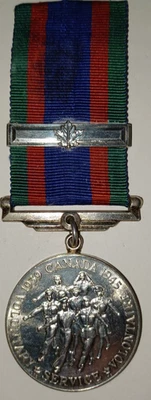 WW2 Canadian Volunteer Service Medal CVSM with Overseas clasp, EF - Image 1 of 4