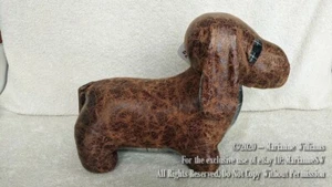 NEW BROWN DACHSHUND DOG DOOR STOPPER HOME DECOR DOOR STOP FAUX LEATHER LOOK - Picture 1 of 4
