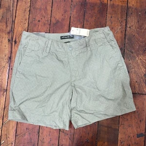 Eddie Bauer Shorts Woman’s 6 Sage Green NWT - Picture 1 of 4