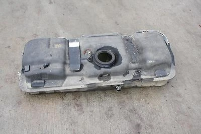 Hyundai Entourage 2006 unidad de tanque de gasolina 3110-4D500 OEM 3,8 L 06 Foto 1 de 4