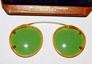 Vintage Clip-On Sonnenbrille & Original schwarz Samt gefüttertes Etui - Bild 1 von 9