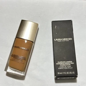 LAURA MERCIER FLAWLESS LUMIERE RADIANCE-PERFECTING FOUNDATION 5W1 AMBER 1 OZ - Picture 1 of 2