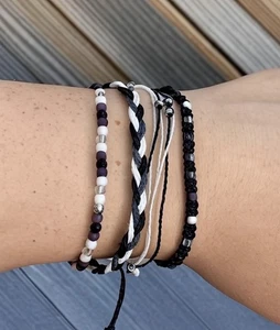 4 Teiliges verstellbares Schwarz Weißes Armband Set Unisex Neu - Bild 1 von 3