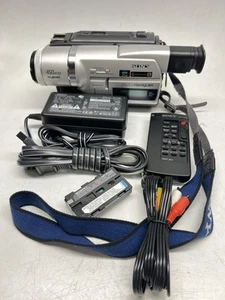 Sony DCR-TRV120 Handycam Camcorder Digital8 Hi8 Bundle, TESTED & WORKING S/N:648 - Picture 1 of 15
