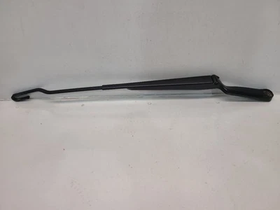 2001 VW Golf GL (Hatch) Drivers Left Front Wiper Arm - Image 1 of 4