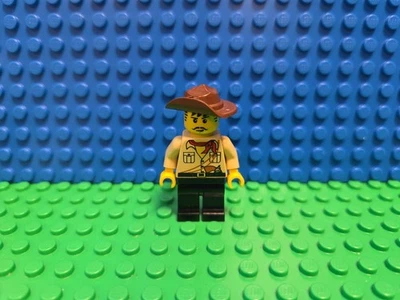 Lego Johnny Thunder Minifigura 5987 5975 5958 Desert Adventurer adv010 CMF Lote  Foto 1 de 4