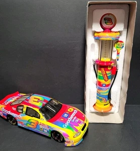 ACTION DALE EARNHARDT PETER MAX 1/16 GAS PUMP BANK GM GOODWRENCH & 1/24 CAR SET - Picture 1 of 3