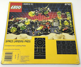 1991 LEGO 6710 Pair / 2  Space Landing Pad Baseplates Black New in Package +Wear