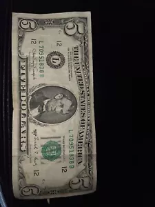 1988 Series A $5 Dollar Bill - Picture 1 of 2