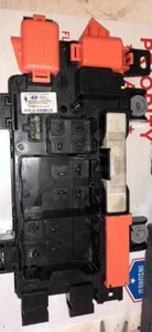 37514-E6000 Hyundai Sonata 2016-2018 Relay Box - Picture 1 of 2