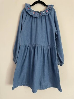 NWT H&M x Eva Chen Girls Denim Dress With Flower Embroidered Collar Size 7 - Image 1 of 4