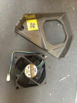 NEW - OPEN BOX, IBM, 36R7479, CPU Reversing Fan and Duct - Image 1 of 3