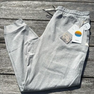 VUORI Performance Jogger DreamKnit Joggers PALE GREY HEATHER SIZE Medium nwt - Picture 1 of 7