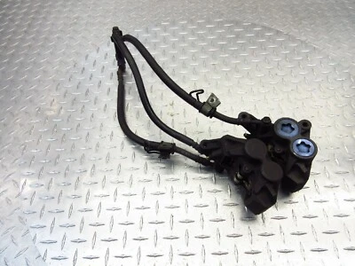 Yamaha Fazer FZ1 FZS1000 2002 01-05 OEM PINZAS DE FRENO DELANTERAS LÍNEAS MANGUERAS PAR Foto 1 de 4