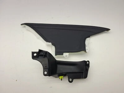 Painel de armazenamento dianteiro esquerdo Lexus RC300 2020 acabamento de armazenamento fabricante de equipamento original 67706-x7205 - Imagem 1 de 4