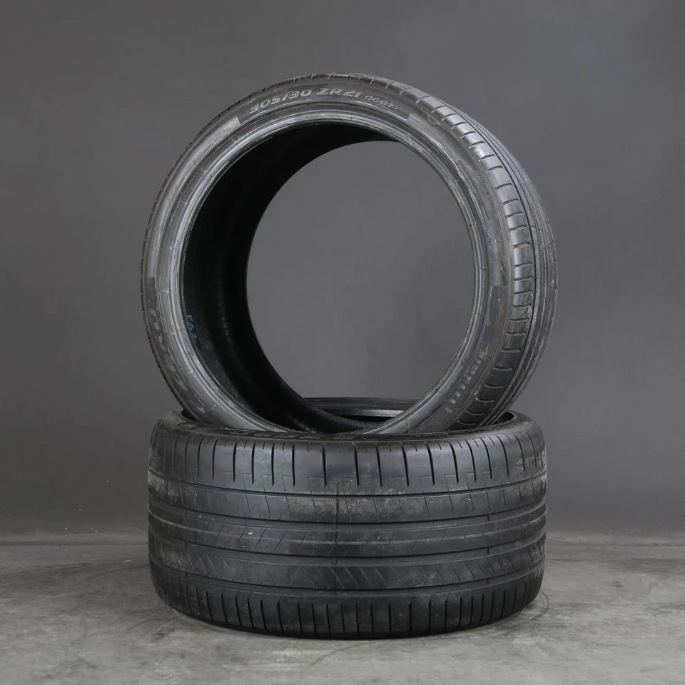 2x Sommerreifen Pirelli Pzero PZ4 NA1 305/30 ZR21 100Y xx19 - Bild 1 von 2