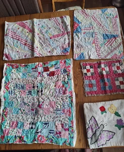 Kleine antike Baby Puppe Quilt Handarbeit Set Vintage Tischset 5 Stück - Bild 1 von 11