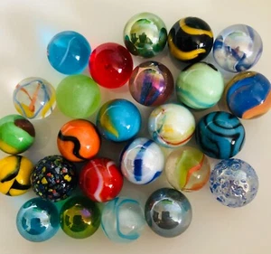 25 x MIXED 16MM Glass Marbles-Traditional Children's game/Party bags - Picture 1 of 1