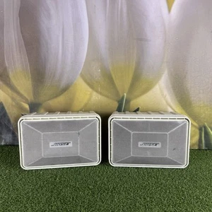 ALTOPARLANTI BOSE STEREO DA SCAFFALE ALTOPARLANTI MODELLO 101 MONITOR MUSICALE BIANCO x 2 - Foto 1 di 9