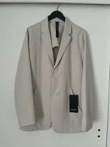 Lululemon New Venture Blazer Size XL Color Bone White *Snap Button - Picture 1 of 11