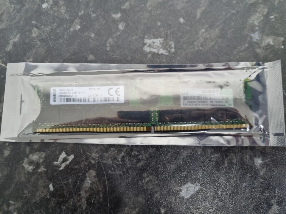 Kingston - HP21D4R5D4MAM-32 32GB PC4-17000 DDR4-2133MHz ECC Registered CL15 RDIM - Image 1 of 4