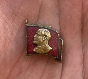Old Soviet Communist Vladimir Lenin Pin back Badge Heavy Metal Bronze RARE - Picture 1 of 9