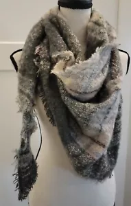 CANDIES Scarf Pink Grey Plaid Sweater Scarf - Picture 1 of 4