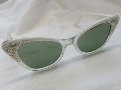 Gafas de sol Cat Eye años 50 de colección MUJERES marcos brillantes dorados blancos y transparentes Willson EE. UU. Foto 1 de 4