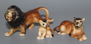 Vintage Miniatur Bone China hellbraun und schwarz Löwe Familie Tierfiguren 3 Stück - Bild 1 von 5